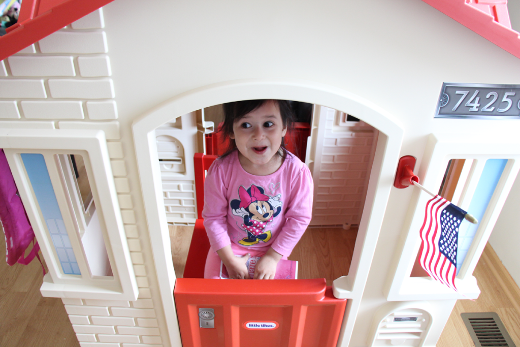 Little Tikes Playhouse Fun Playtime Review VIDEO!
